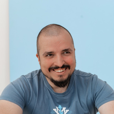 Иван Серебренников